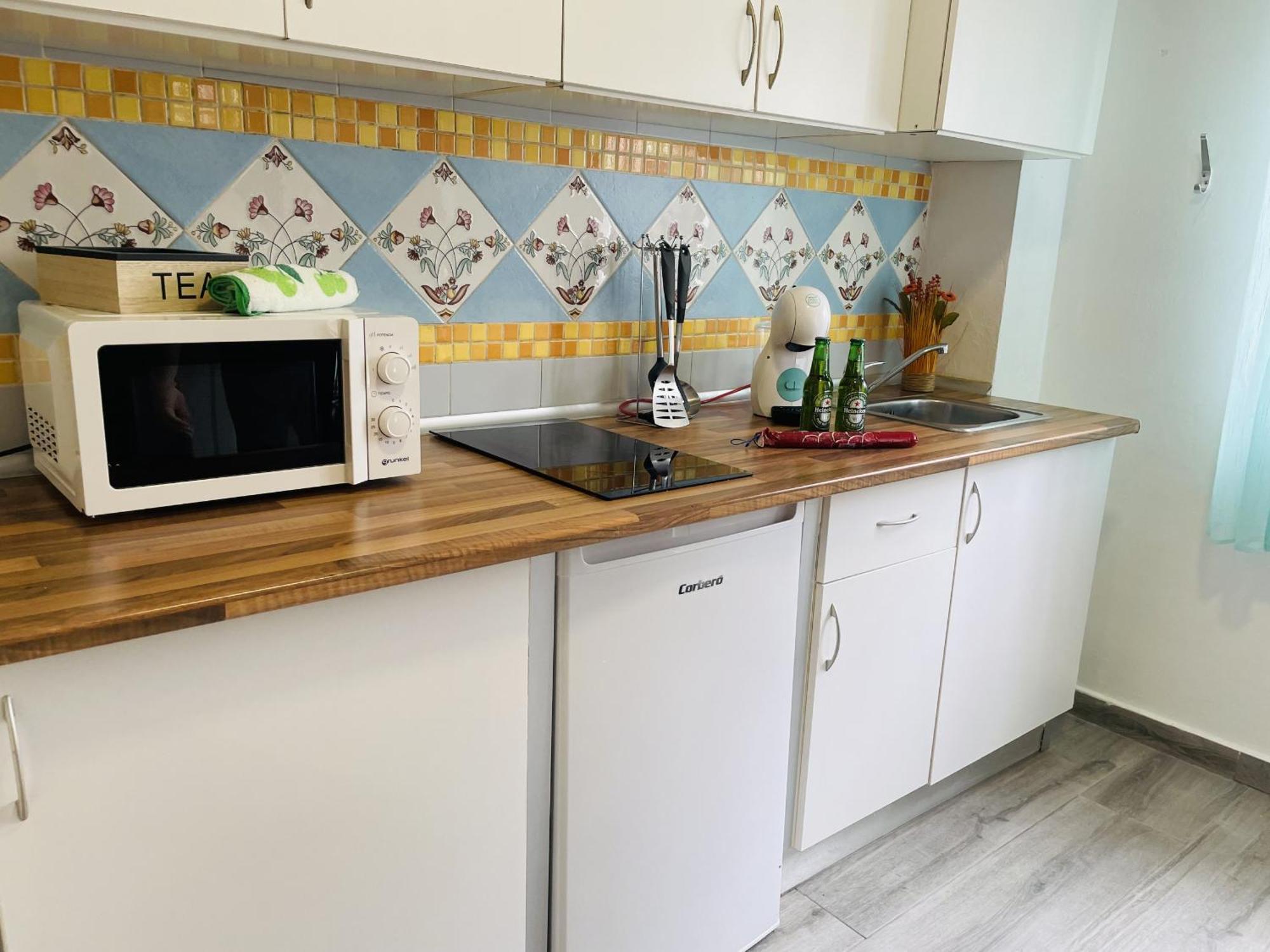 Estudio Jimena Carabeo En El Centro De Nerja Εξωτερικό φωτογραφία
