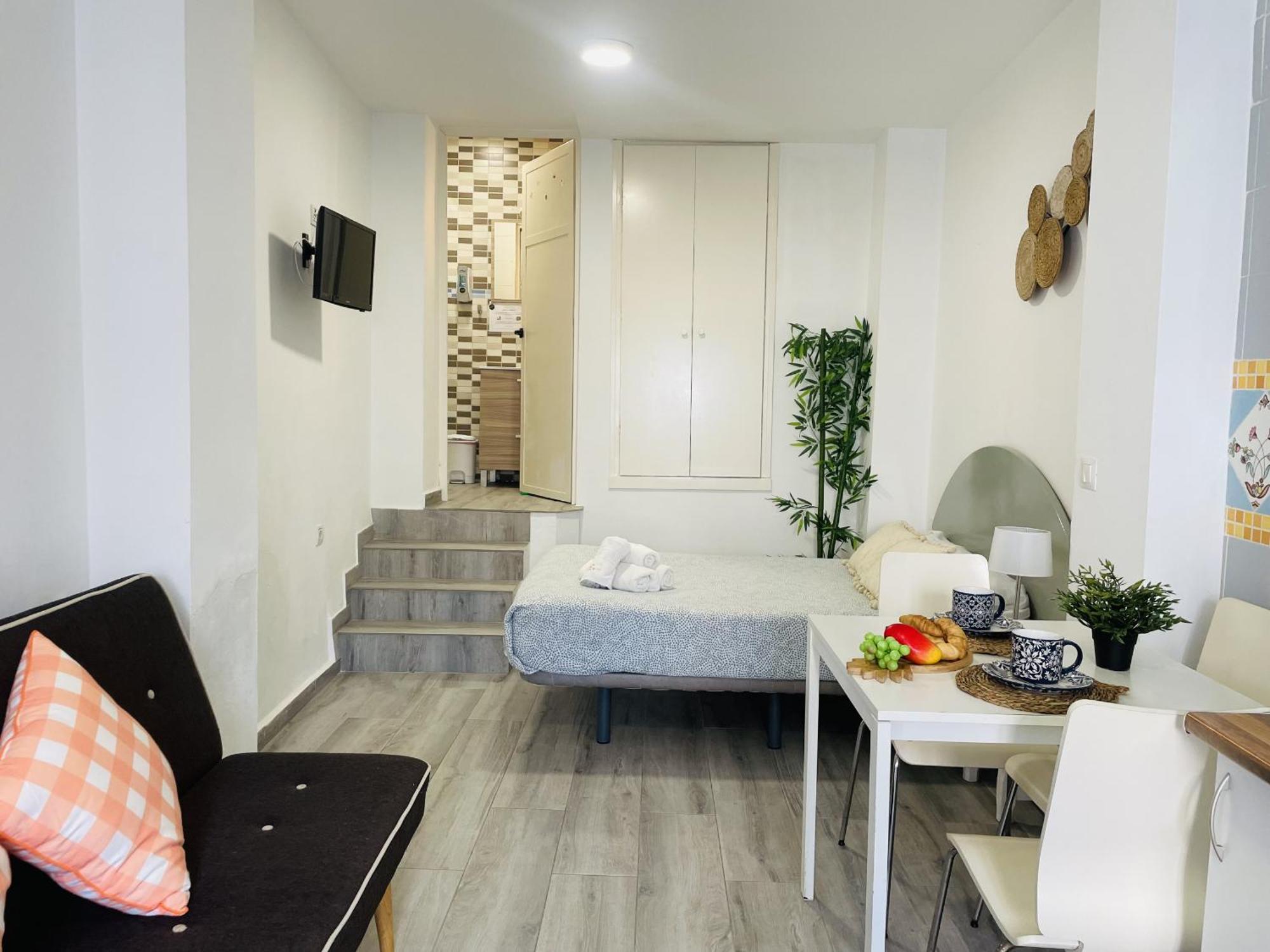 Estudio Jimena Carabeo En El Centro De Nerja Εξωτερικό φωτογραφία